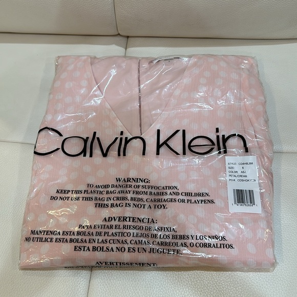 NWT Calvin Klein V-Neck Ruffle Sleeve Trapeze Minidress in Size 4, 6, and 8 - Picture 15 of 16